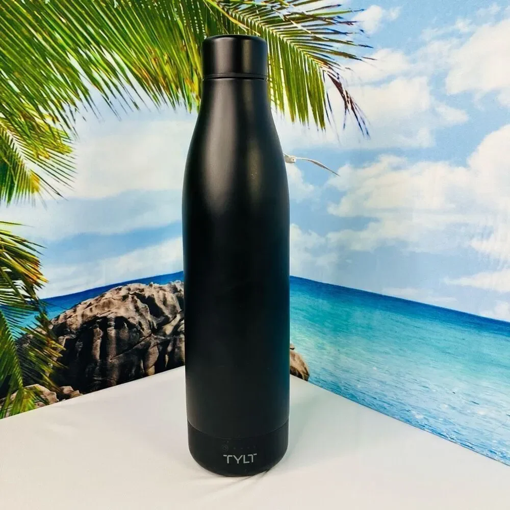 TYLT 19oz Smart Water Bottle with Built-In Power Bank Charger – Matte Black
